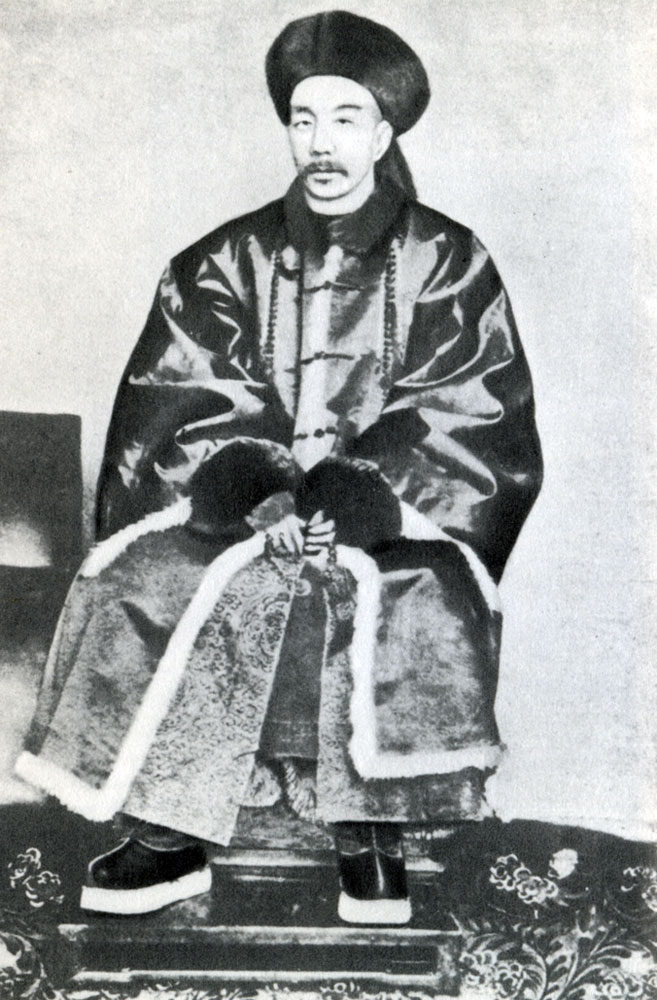 Жуя Лу - ближайший советник и фаворит Цыси