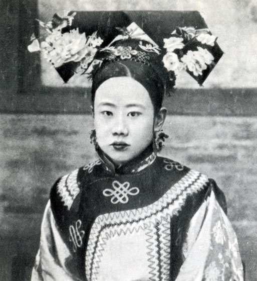 Лун Юй - первая жена императора Гуансюя